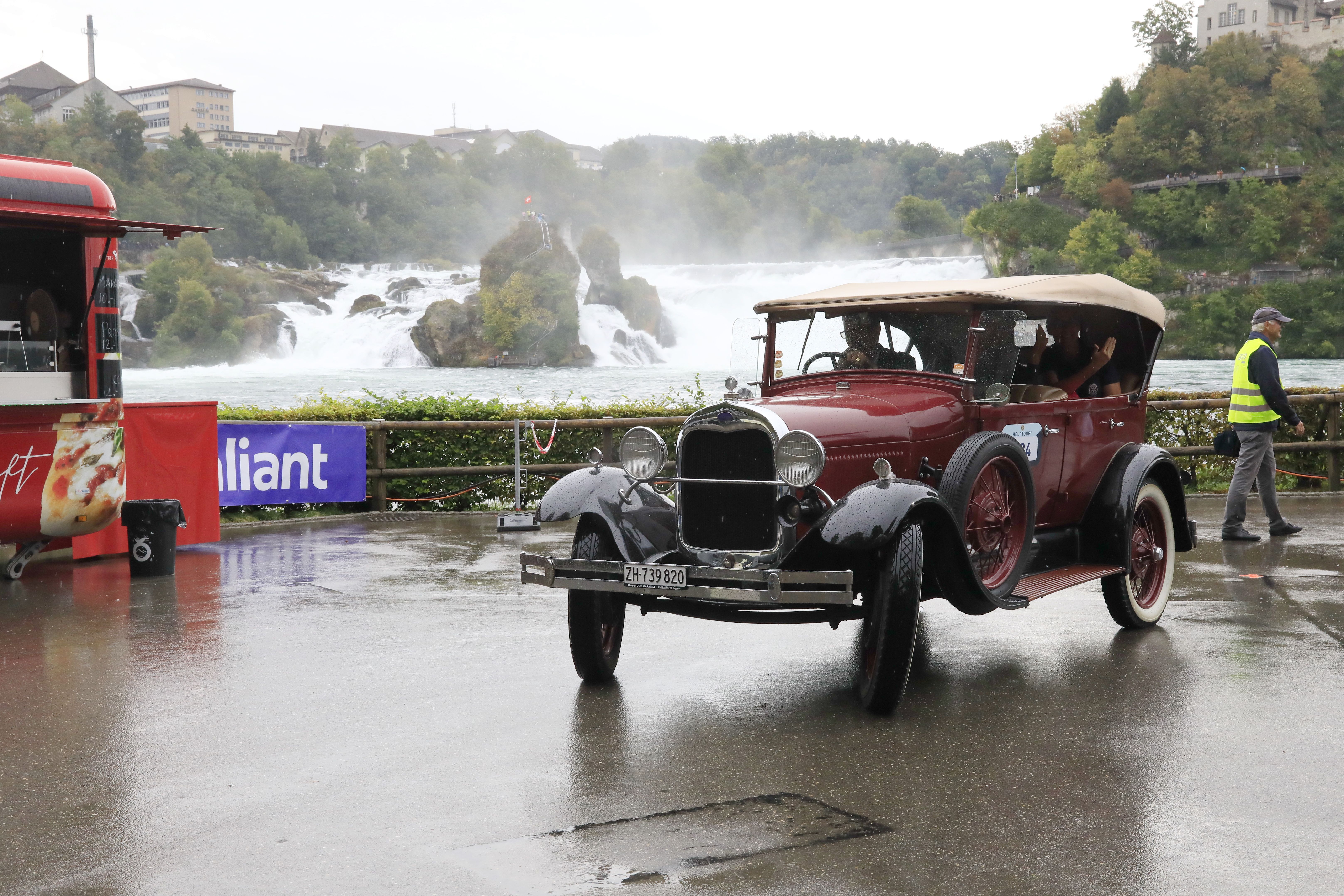 Oldtimertreffen Neuhausen - Rheinfall